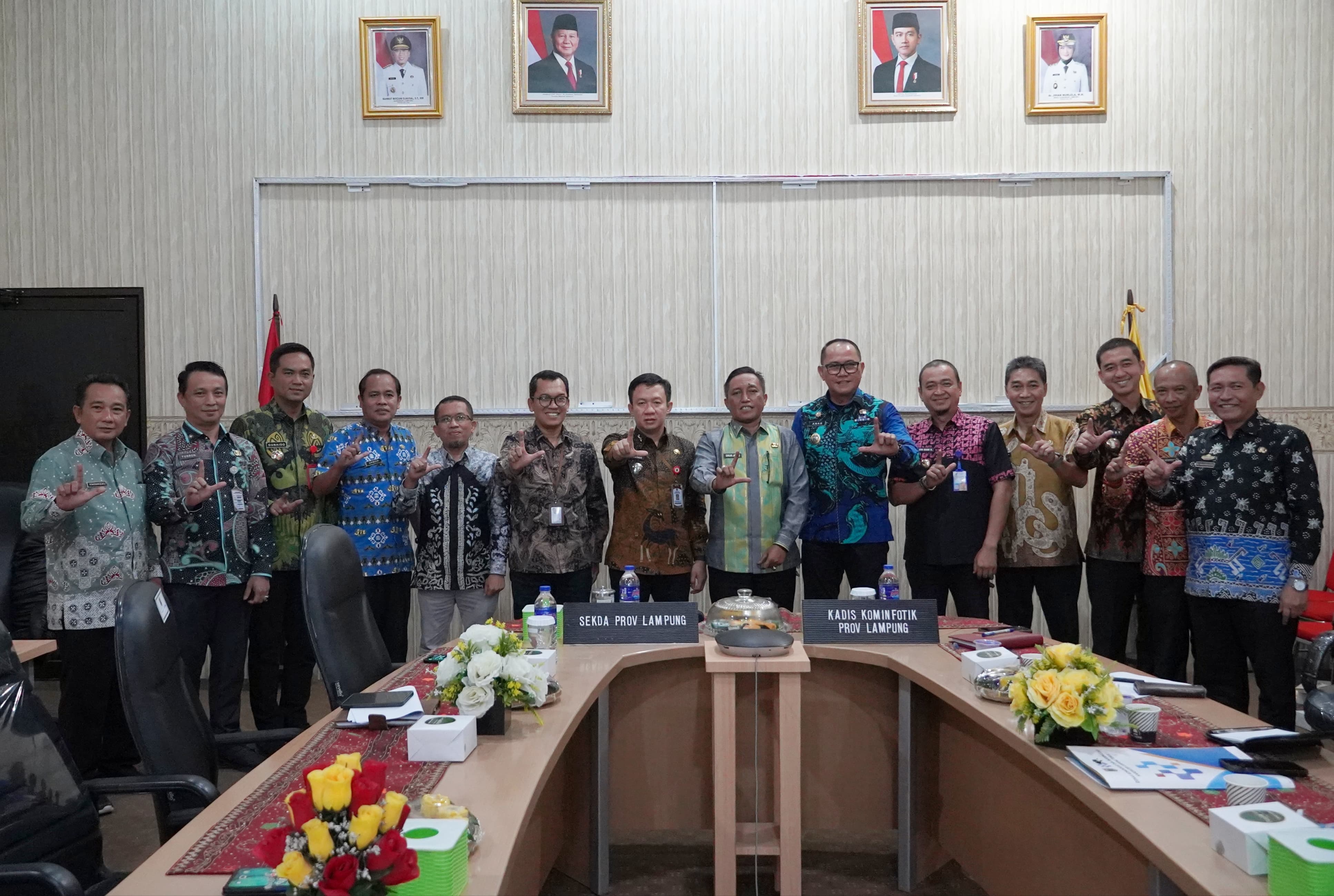 Rakor Dinas Kominfo Kabupaten/Kota, Sekdaprov Pesankan 7 Ikhtiar dalam Transformasi Digital